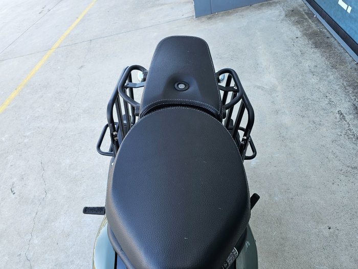 2025 ROYAL ENFIELD (SEE ALSO ENFIEL SHOTGUN 650 Green