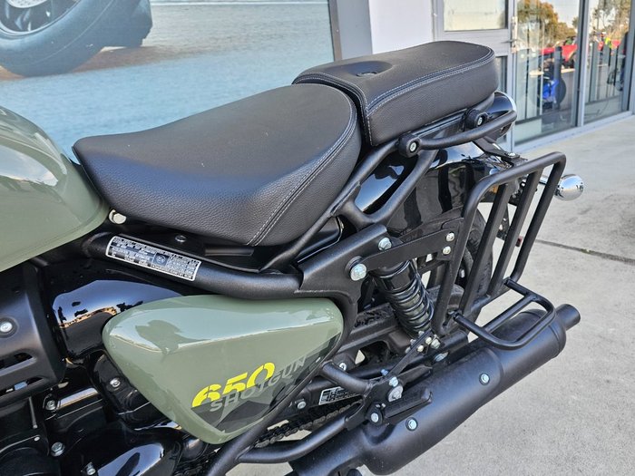 2025 ROYAL ENFIELD (SEE ALSO ENFIEL SHOTGUN 650 Green