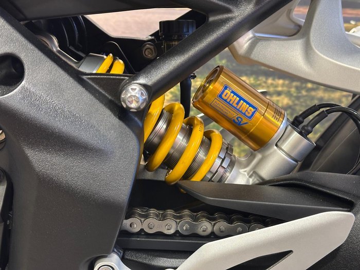 2025 Triumph Speed Triple RS 1200 Speed Triple Black