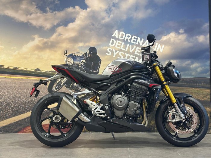 2025 Triumph Speed Triple RS 1200 Speed Triple Black