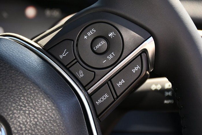 2023 Toyota Camry SX