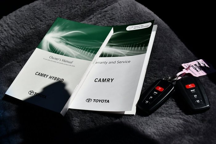 2023 Toyota Camry SX