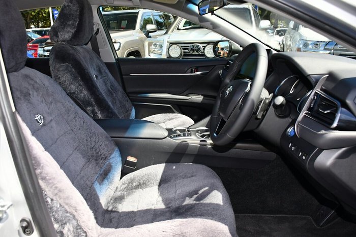 2023 Toyota Camry SX