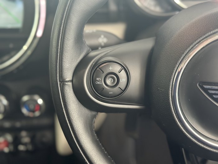 2018 MINI Hatch Cooper