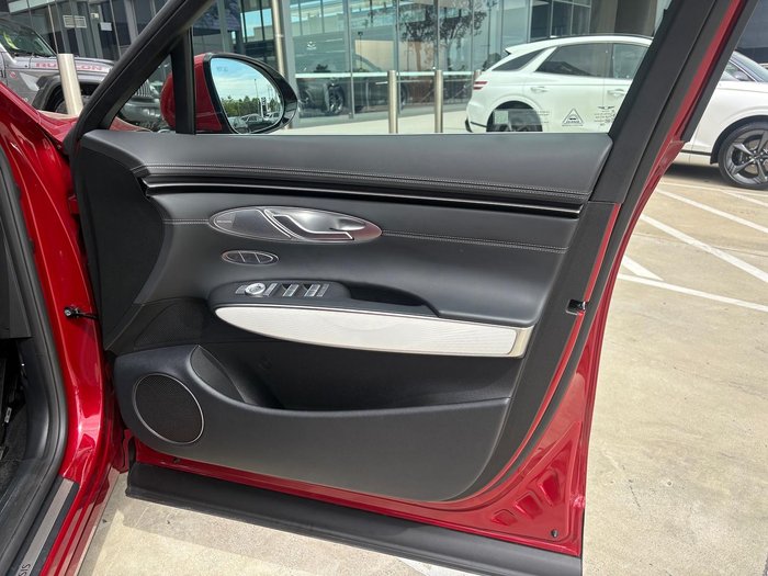 2024 Genesis GV70 2.5T SIGNATURE