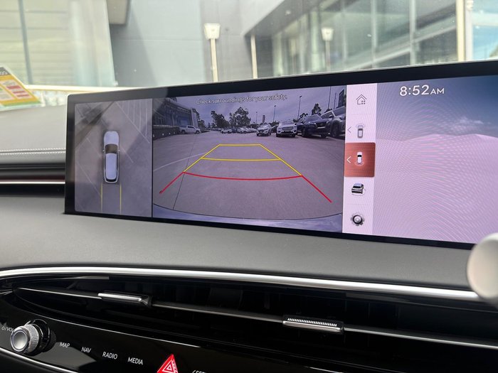 2024 Genesis GV70 2.5T SIGNATURE