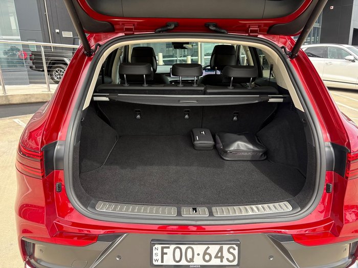 2024 Genesis GV70 2.5T SIGNATURE