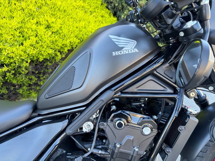 2022 Honda CMX 500 Black