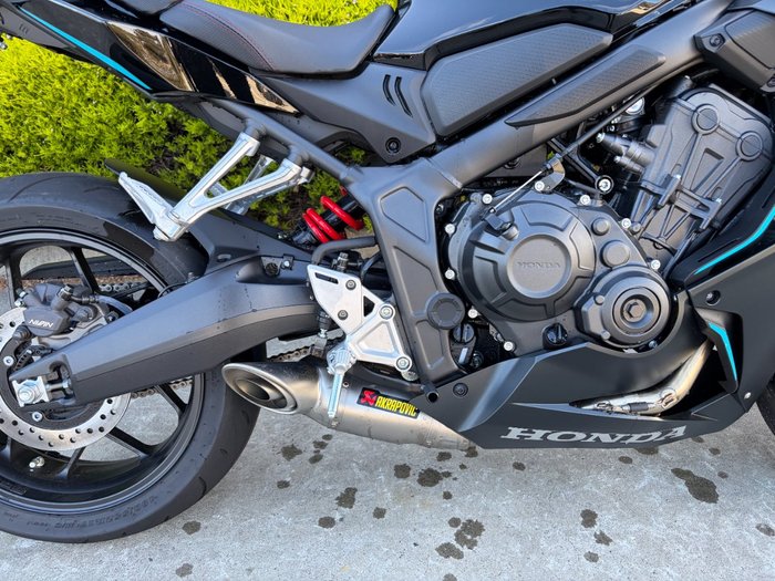 2023 Honda CBR650R Black