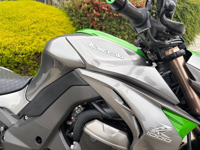 2014 Kawasaki Z1000 Grey