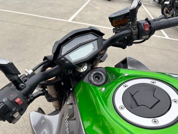 2014 Kawasaki Z1000 Grey