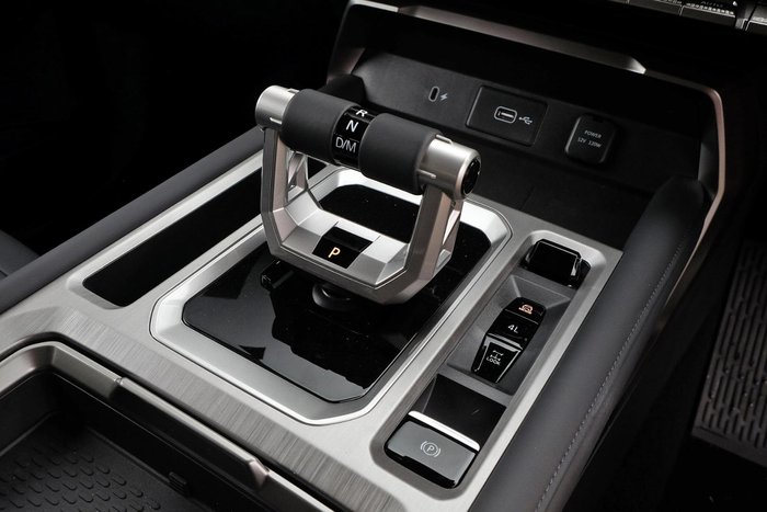 2025 MG MGU9 Explore X