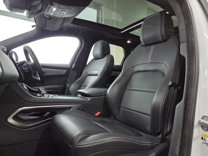 2023 Jaguar F-PACE P250 R-Dynamic SE