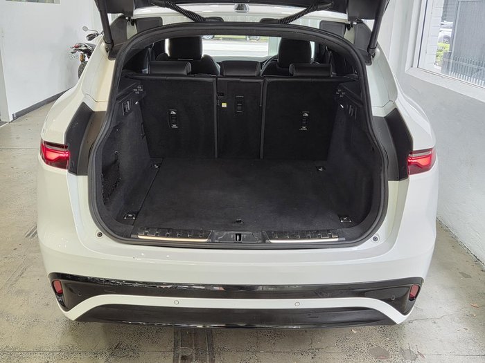 2023 Jaguar F-PACE P250 R-Dynamic SE