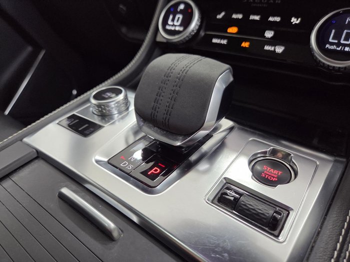 2023 Jaguar F-PACE P250 R-Dynamic SE