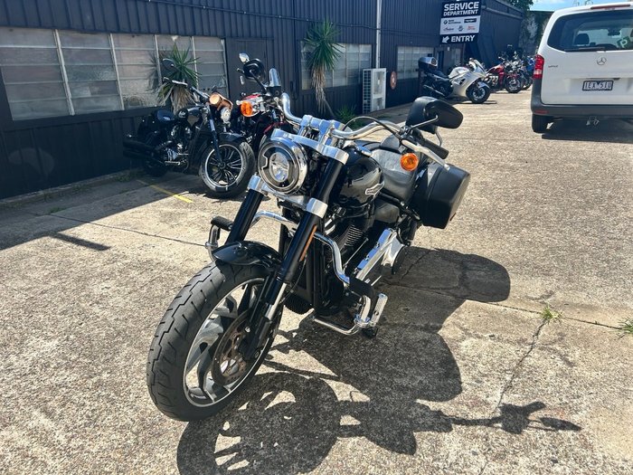 2021 Harley-Davidson FLSB SPORT GLIDE Black