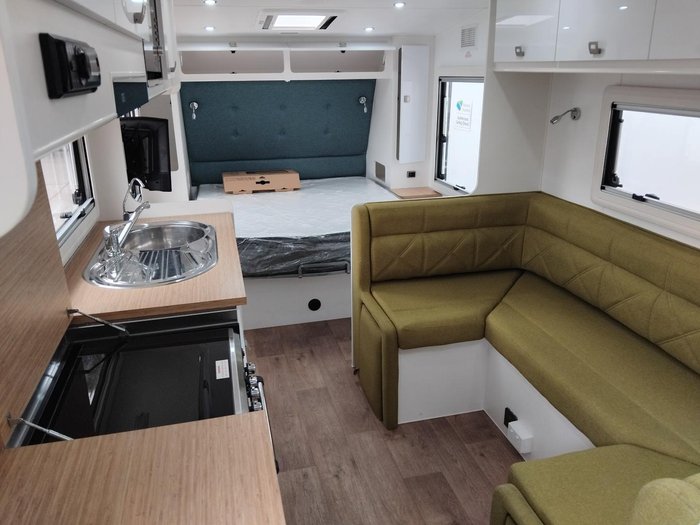 2023 JB Caravans Dirt Roader Full Ensuite Offroad Couples Van