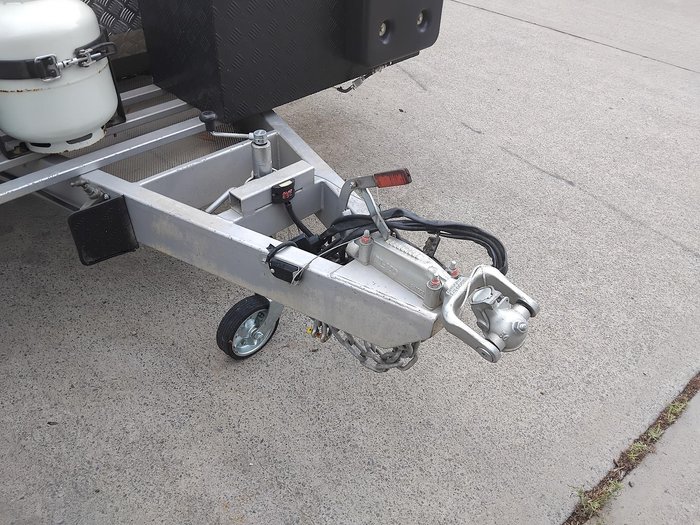 2023 JB Caravans Dirt Roader Full Ensuite Offroad Couples Van