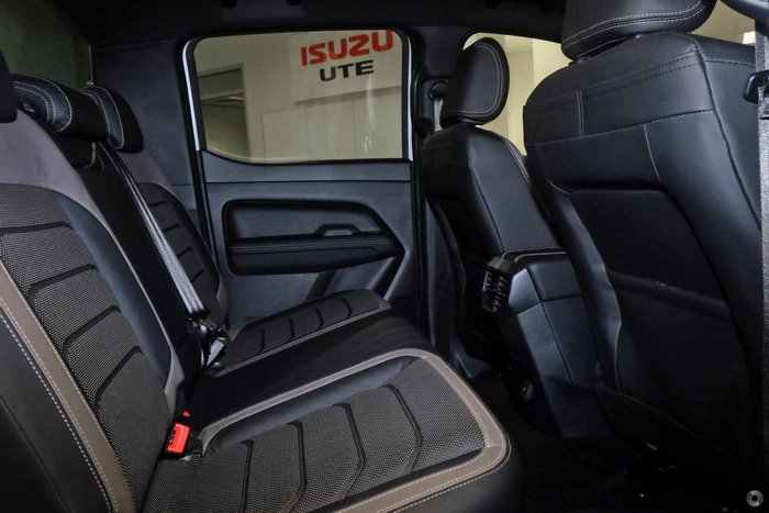 2024 Volkswagen Amarok TDI600 Aventura