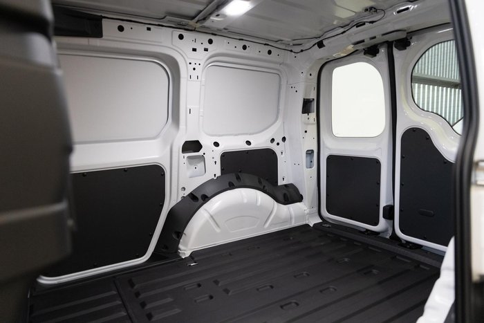 2025 Volkswagen Caddy TDI320