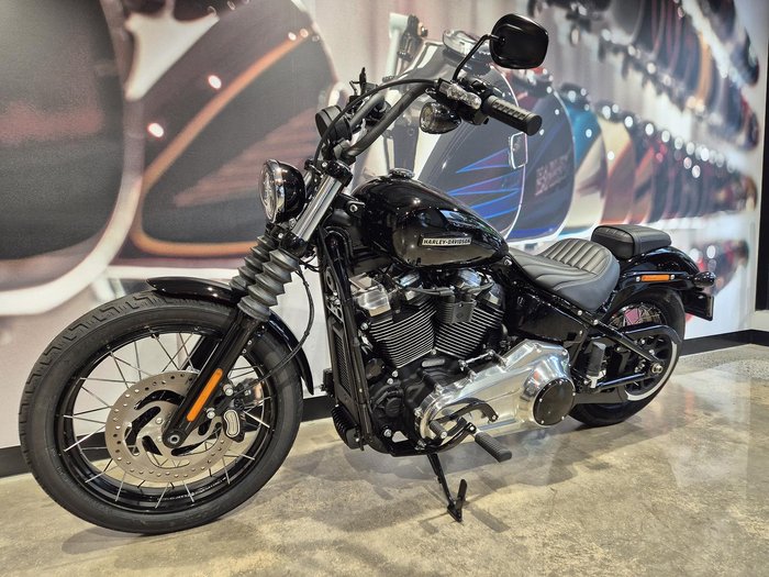2025 Harley-Davidson Street Bob 117 (FXBB) Softail Black