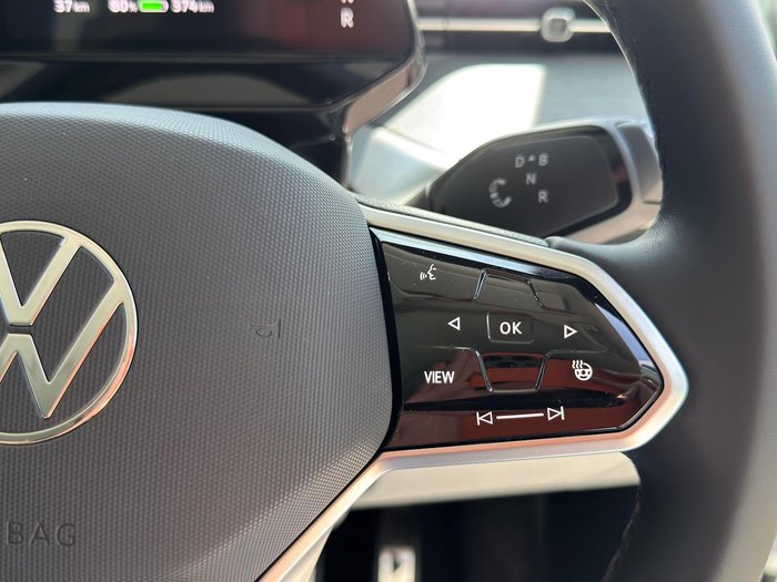 2025 Volkswagen ID. Buzz Pro BEV560