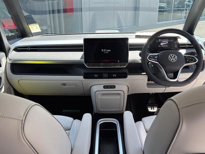 2025 Volkswagen ID. Buzz Pro BEV560