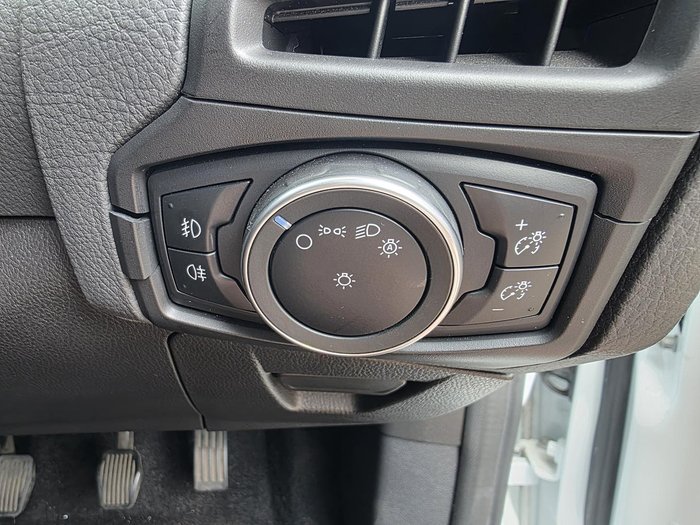 2016 Ford Focus Sport LZ Frozen White