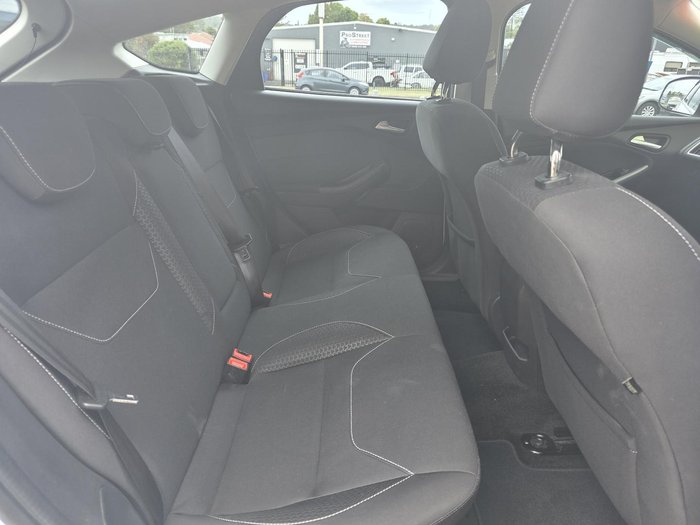 2016 Ford Focus Sport LZ Frozen White