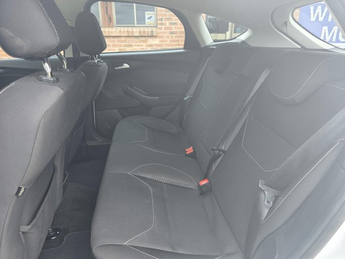 2016 Ford Focus Sport LZ Frozen White