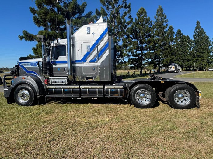2013 Kenworth T909 600,000KMS GENUINE - 140t GCM