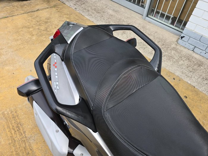 2013 BRP SPYDER ST GREY