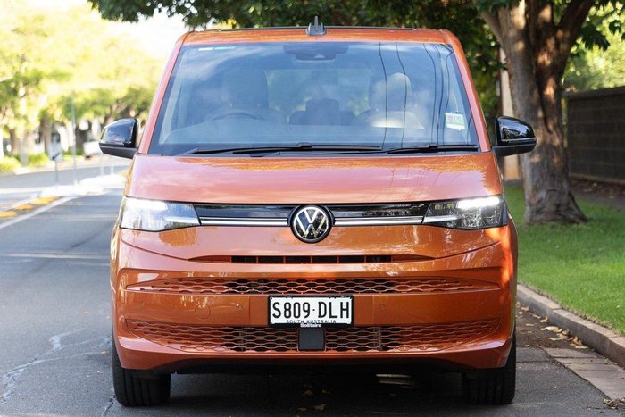 2025 Volkswagen Multivan TDI360 Life