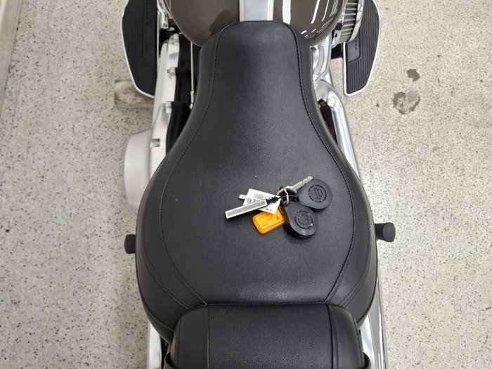 2017 Harley-davidson FLFBS FAT BOY grey