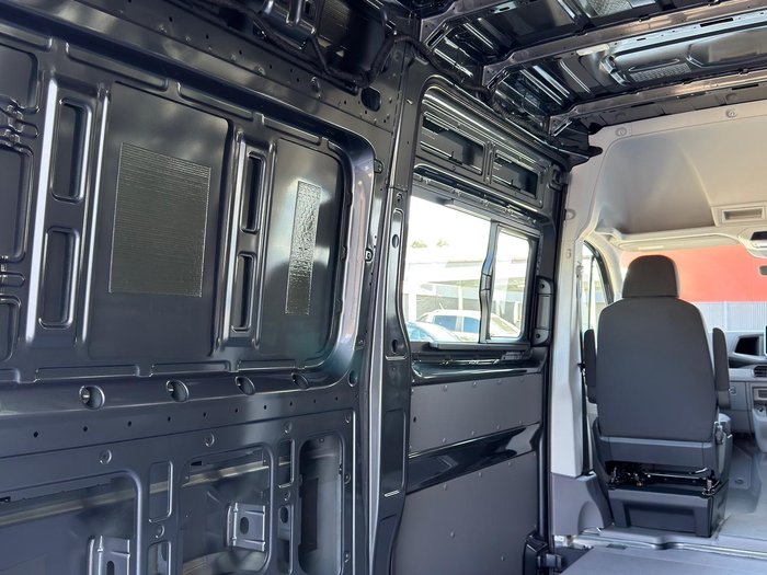 2025 Volkswagen Crafter 35 TDI410