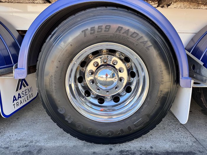 2009 Vawdrey St3 22 Pallet Refrigerated Curtain Sider 