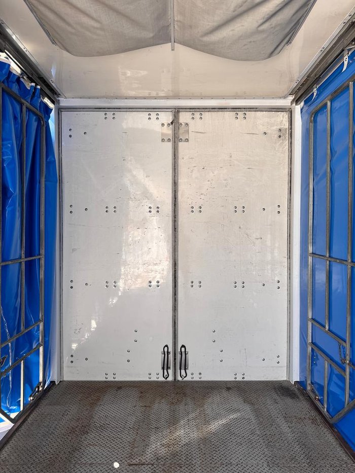 2009 Vawdrey St3 22 Pallet Refrigerated Curtain Sider