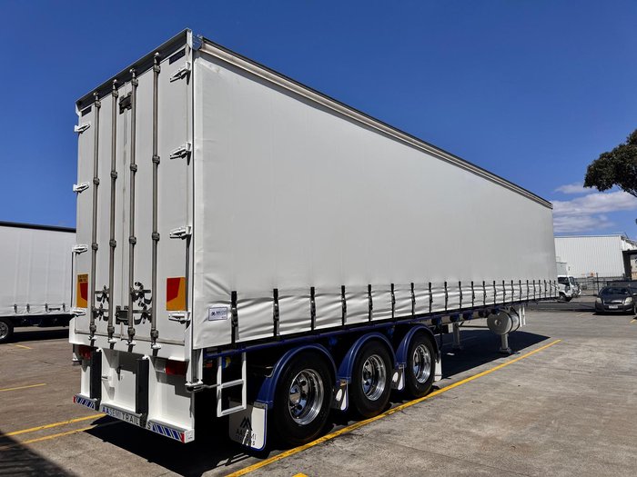2009 Vawdrey St3 22 Pallet Refrigerated Curtain Sider