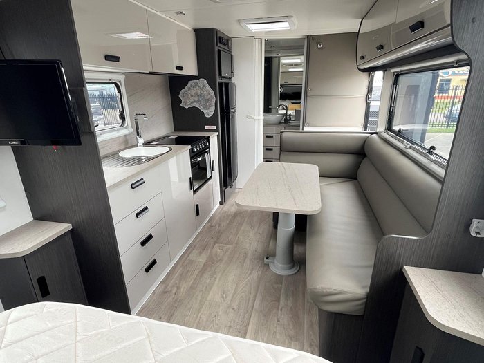 2021 Jayco Journey Outback 19.61-2.Ob