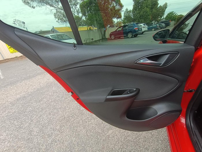 2017 Holden Astra RS BK MY17 Absolute Red