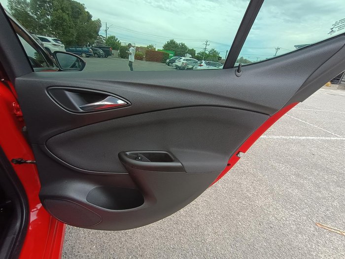 2017 Holden Astra RS BK MY17 Absolute Red