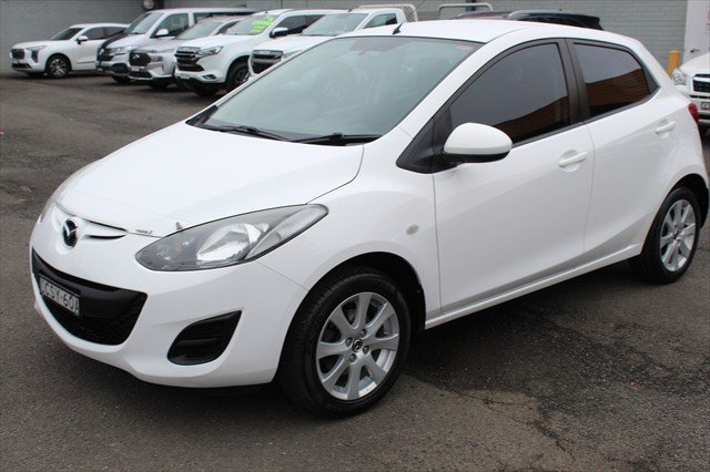 2014 Mazda 2