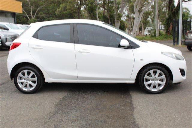 2014 Mazda 2 Genki