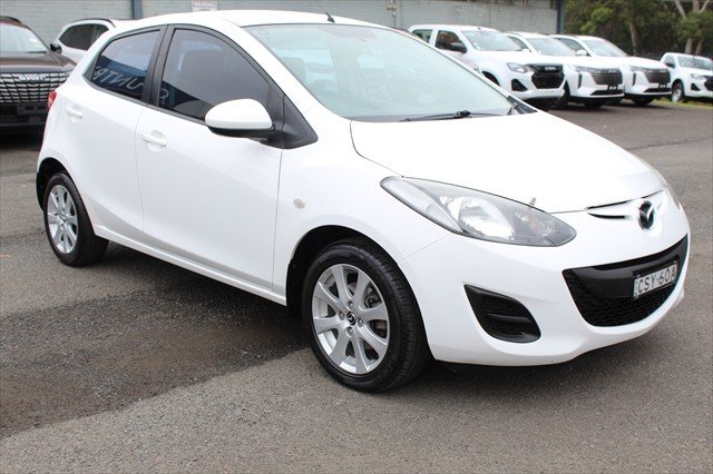 2014 Mazda 2 Genki
