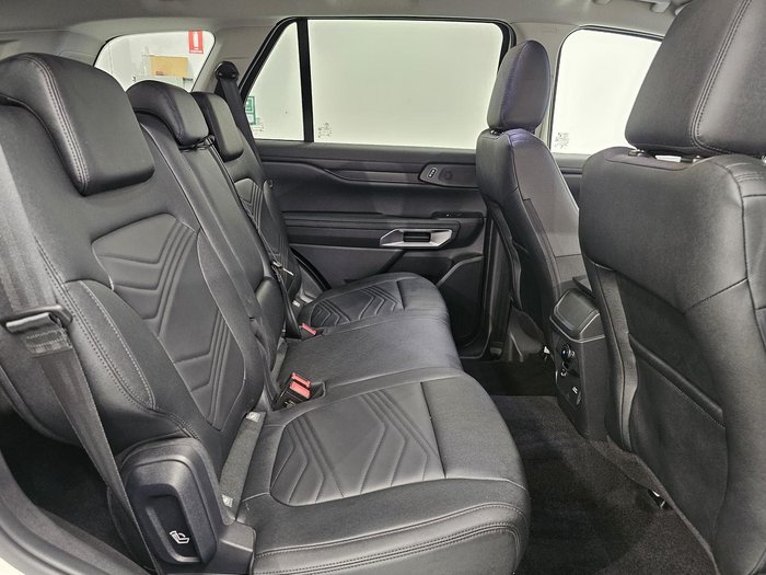 2025 Ford Everest Trend