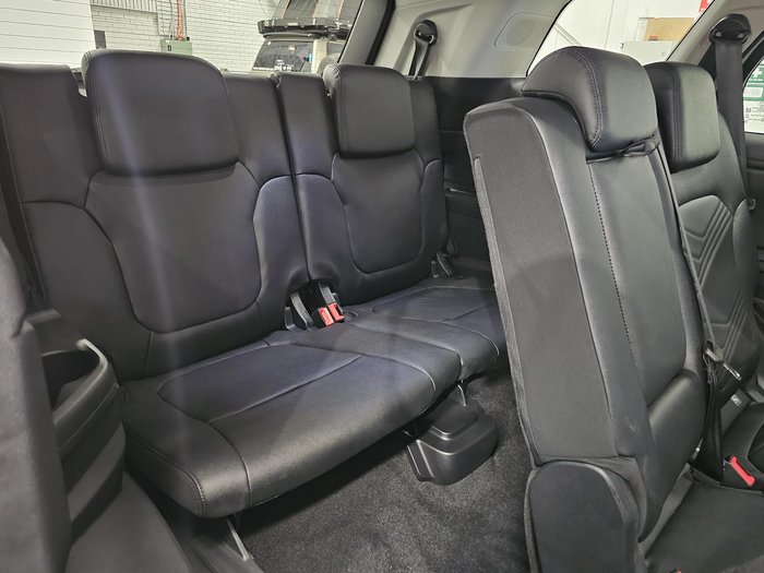 2025 Ford Everest Trend