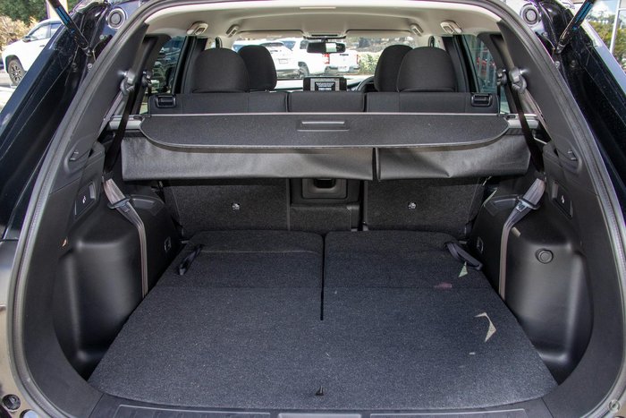 2025 Mitsubishi Outlander LS