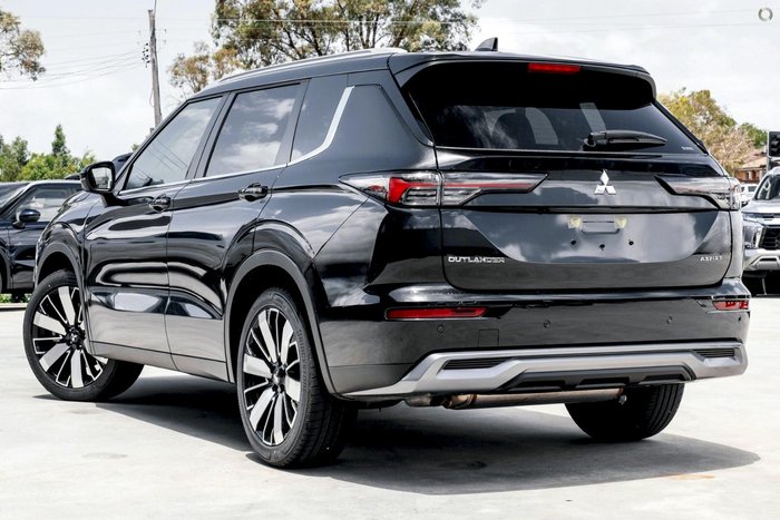 2025 Mitsubishi Outlander