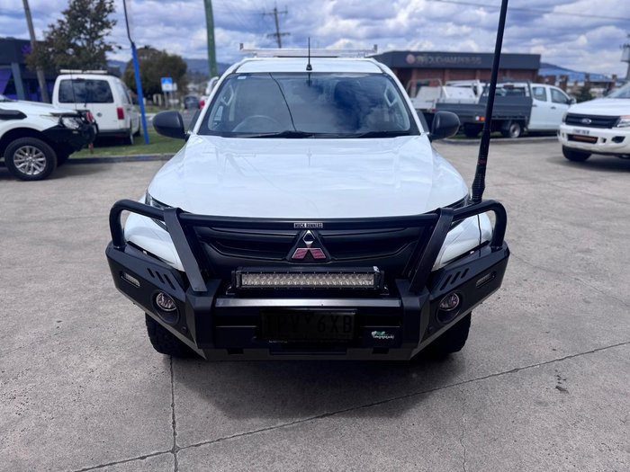 2019 Mitsubishi Triton GLX MR MY19 4X4 Dual Range White