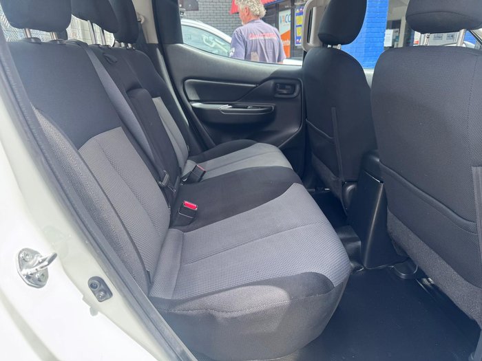 2019 Mitsubishi Triton GLX MR MY19 4X4 Dual Range White